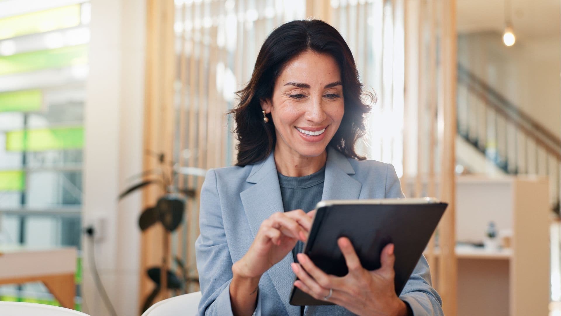 Connectivity in Luxury Hospitality: Where Infrastructure Meets Experience Committee Report